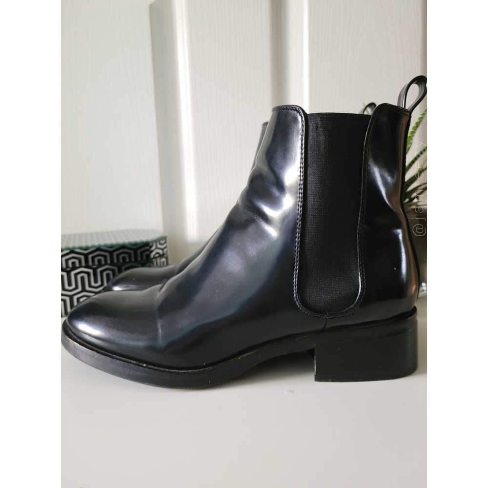 Zara | Smooth Patent Chelsea Boots - Picture 4 of 11